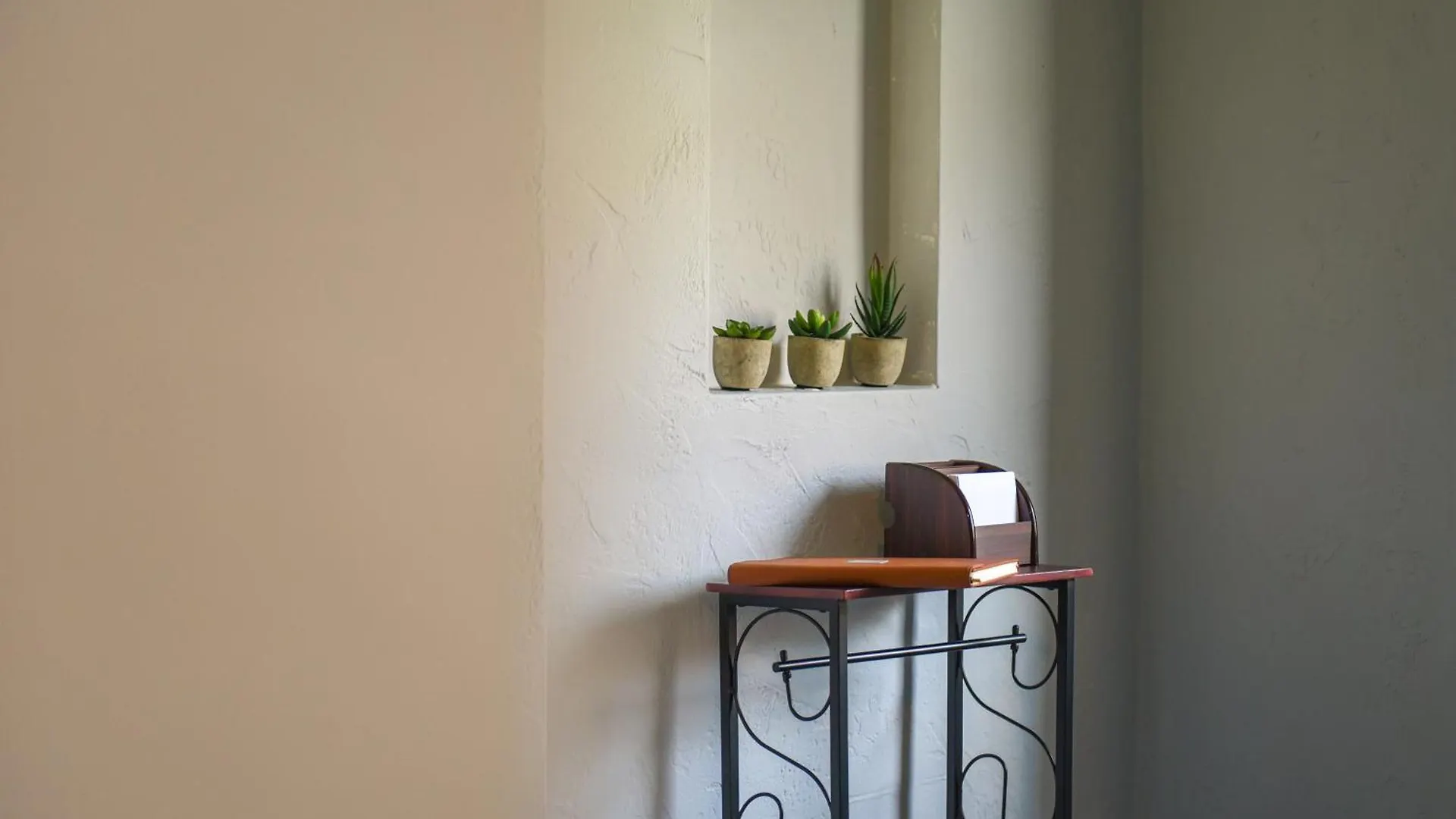 Cozy 3-Bedroom Family Home - Sleeps 8, Great Coffee Pittsburgh